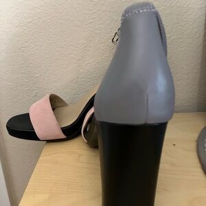 Naturalizer Joy sandals